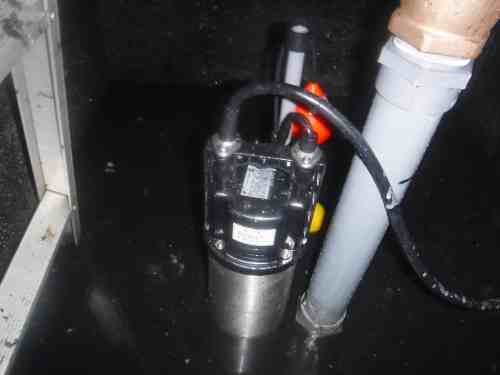 施工後　エバラ　排水ポンプ （品番50DWVA5.75B、50DWVJ5.75B) 交換