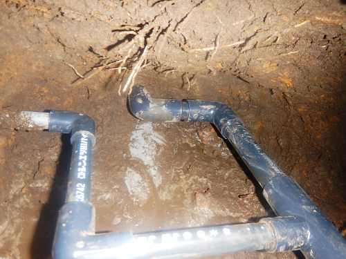 埋設給水管を一部新設