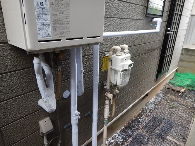 給湯器周りの給水管