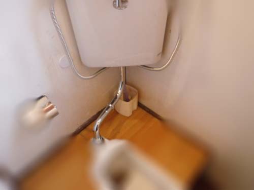 トイレ内部金具交換