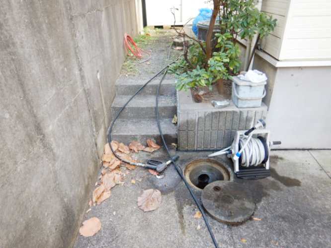 排水マスとジェッター