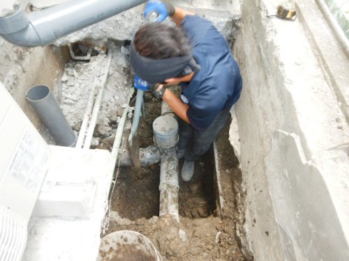 マスと排水管の接続